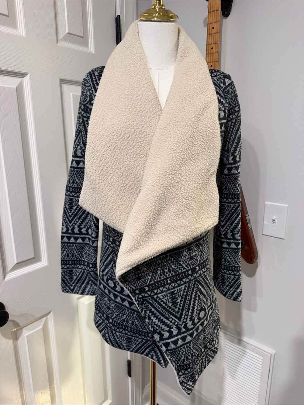 Blu Pepper Cream Sherpa Collar Black & Gray Aztec Wrap Cardigan